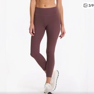 Vuori Women's Chestnut Leggings Large